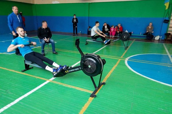 У Харкові відбувся юніорський чемпіонат України з веслування на ергометрах (відео)