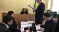 У Харкові обрали запобіжний захід одному з підозрюваних у масовій омані власників авто з єврореєстрацією (відео)