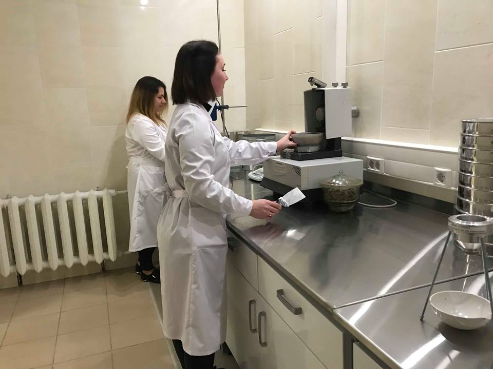 В Харьковском университете открыли научно-исследовательскую лабораторию (фото)