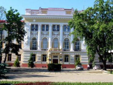 В Харькове в апелляционном суде ищут взрывчатку
