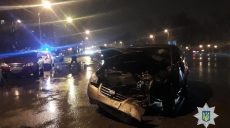 На Московском столкнулись Hyundai Elantra и грузовик «Валдай» (фото)