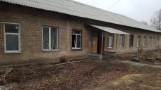 На Харьковщине загорелся жилой барак: есть труп (фото)
