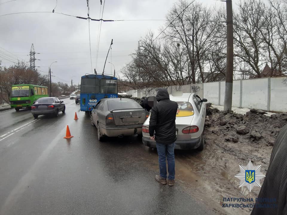 На Деревянко столкнулись Daewoo и Skoda (фото)