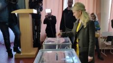 Светличная проголосовала на выборах президента Украины (фото)