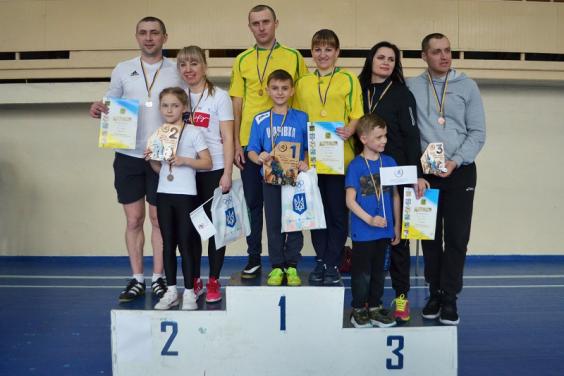 На Харьковщине прошел областной фестиваль «Мама, папа, я – спортивная семья»