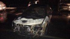 У Харкові за кілька днів в різних районах згоріли десять автівок (відео)