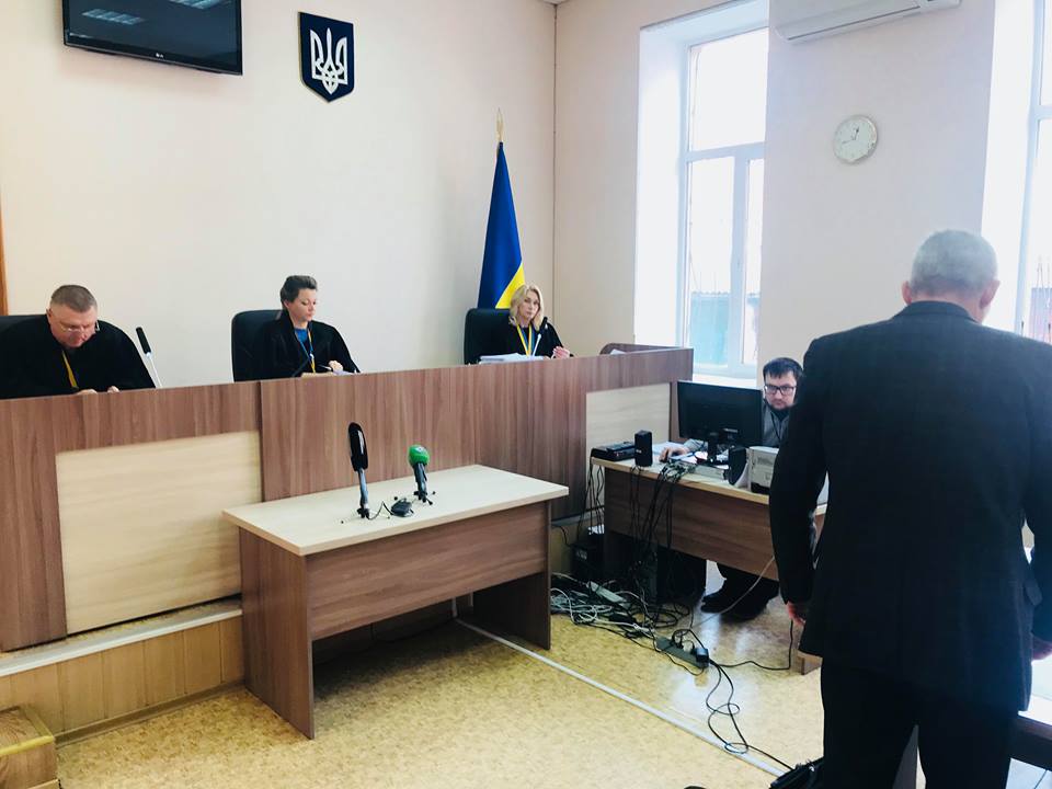 Убийство военного под Чугуевым. Суд отказался выпустить из СИЗО самого младшего подозреваемого