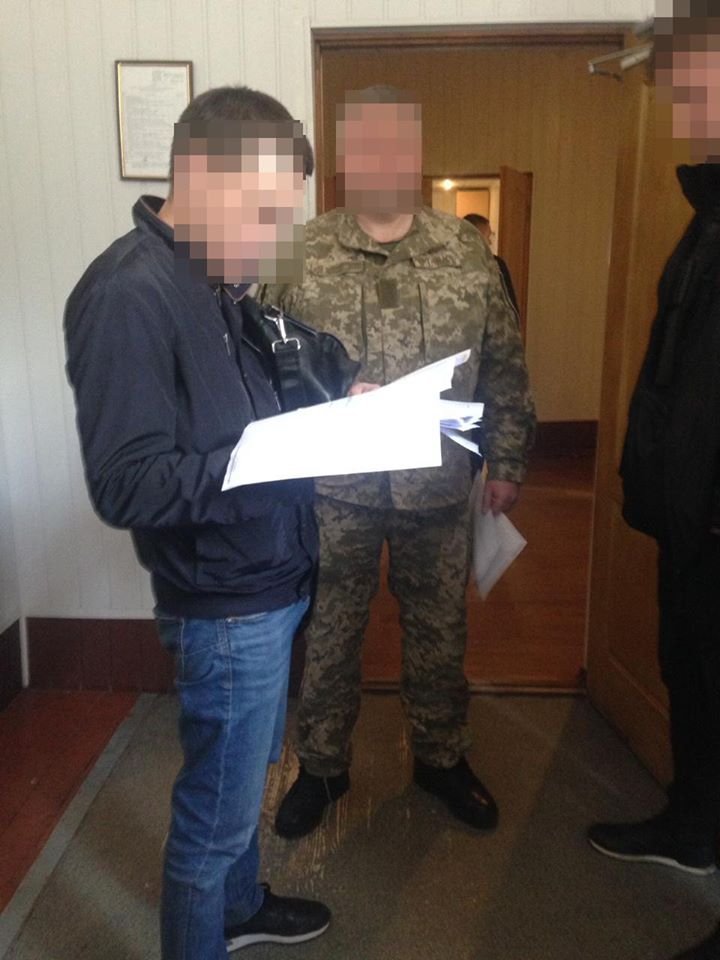 Харьковский пограничник «попался» на взятке