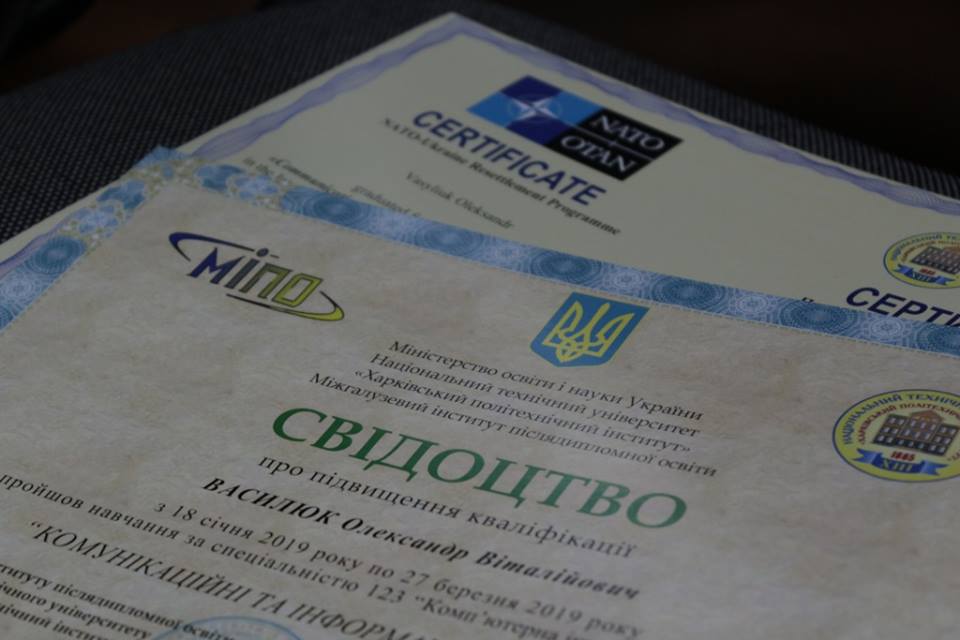 В Харькове отставные военные стали IT-специалистами в рамках программы «НАТО-Украина» (фото)