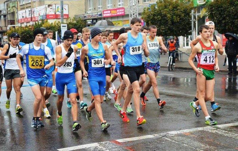 Харьковчане стали призерами чемпионата по ходьбе