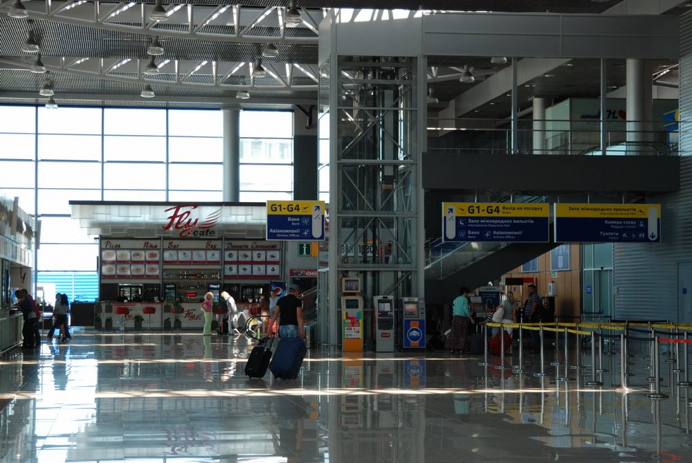 Харківських прикордонників ознайомили з новими способами виявлення шахраїв (відео)