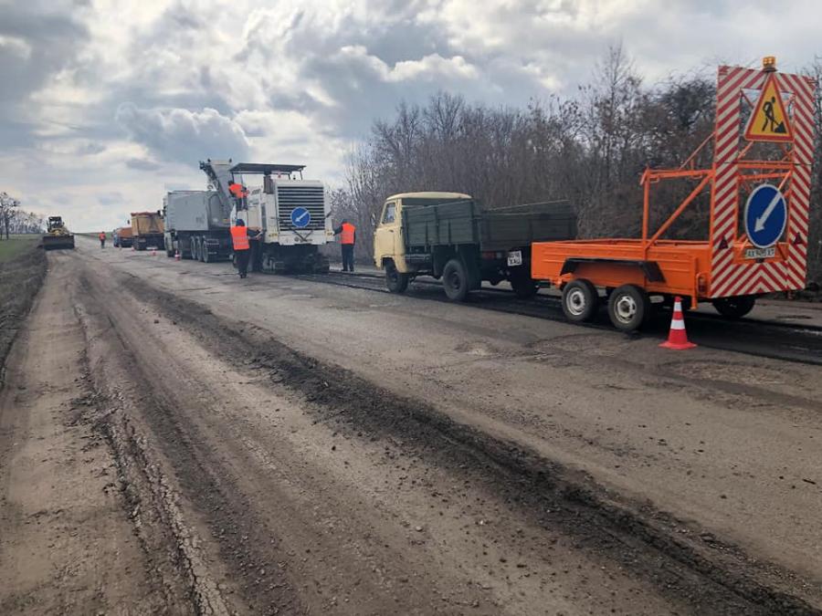 Начался ремонт дороги Харьков — Лозовая