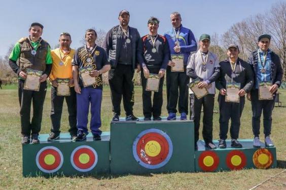 Харьковские лучники завоевали медали чемпионата Украины