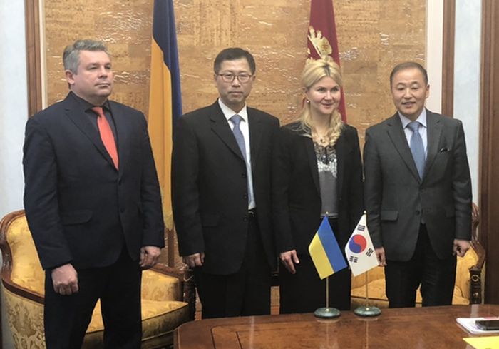 Юлія Світлична зустрілася з послом Республіки Корея (відео)