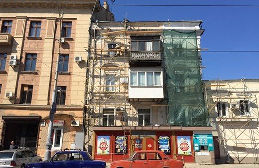 В Украине могут запретить менять вид фасадов исторических зданий, «хрущевок» и «сталинок»
