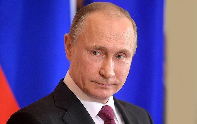 Путин не торопится поздравить Зеленского с победой