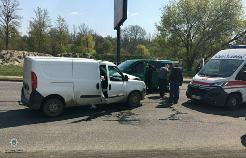 Полиция сообщила подробности ДТП с потерпевшим возле Гидропарка (фото)