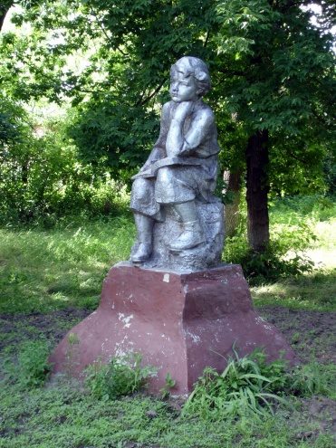 На Харьковщине нашли еще один памятник Ленину