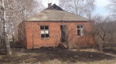 На Харьковщине в сгоревшей траве обнаружили тело мужчины