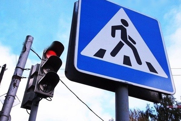 Харьковчанам напомнят, как правильно переходить дорогу