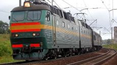Цеплялся за поезд и сорвался: на Харьковщине тяжело травмирован 12-летний парень