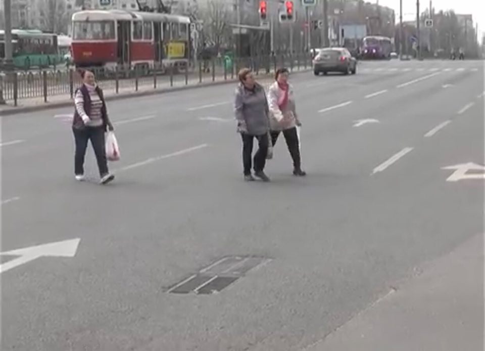 У Харкові штрафують пішоходів (відео)