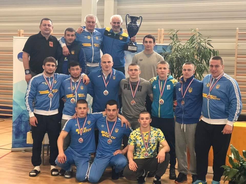 Харьковский супертяжеловес выиграл турнир по борьбе