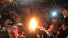 В Харьков привезли Благодатный огонь (фото)