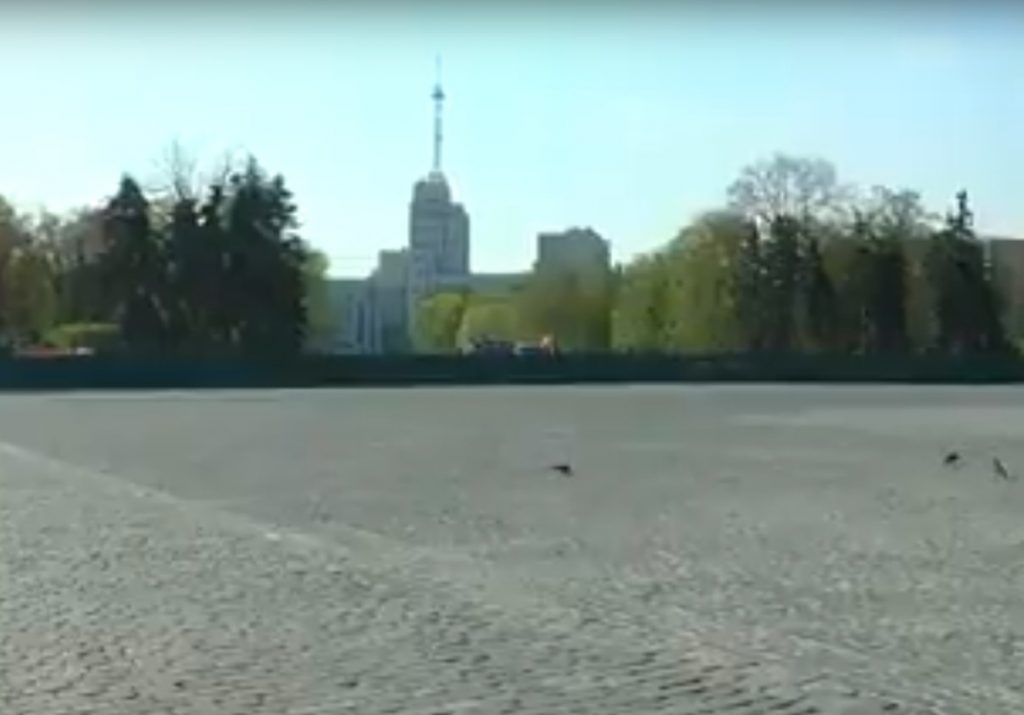 У сквері на майдані Свободи до Дня міста з’явиться «сухий» фонтан (відео)