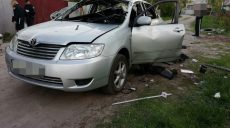 В Харькове мужчина кинул гранату в машину (фото)