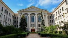 Полиция ищет взрывчатку в ХНУРЭ