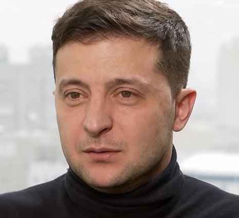Зеленский «украинизировался» в Facebook