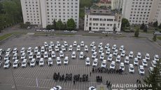 Украинские патрульные получили более 80 новых японских автомобилей