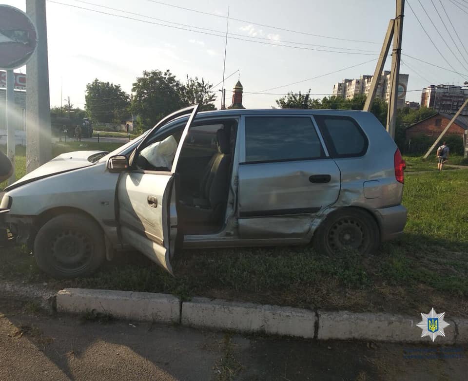 В Харькове в ДТП пострадал человек (фото)