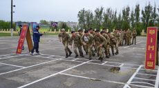 Курсанты-танкисты соревновались в первенстве по марш-броску