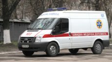 Под Харьковом пьяный мужчина избил медиков