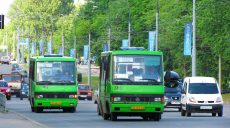 В Харькове водитель не дал возможности инвалиду зайти в автобус