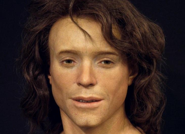 Как выглядел человек 1300 лет назад: ученые воссоздали его лицо (фото)