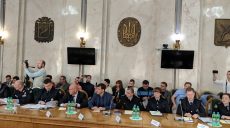 Береза о палатке на площади: Кернес считает себя человеком над законом?