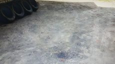 В Харькове во двор частного дома бросили гранату (фото)