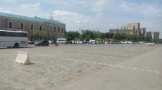 Площадь Свободы огородили для проведения Велодня (фото)