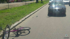 В Харькове пьяный велосипедист попал в ДТП