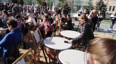 Репетиція просто неба: оркестр «Слобожанський» готується до концерту (відео)