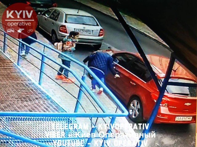 Авто в школе