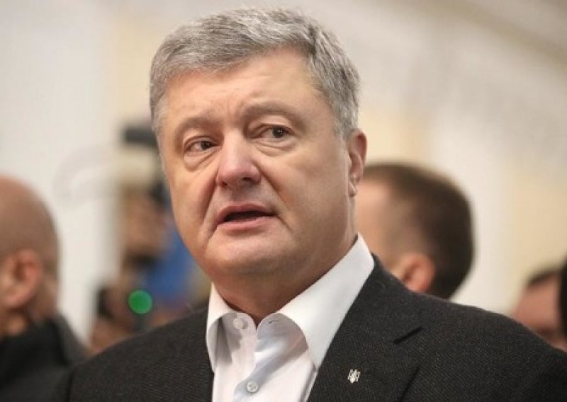 Расстрел на Майдане: Порошенко дал показания