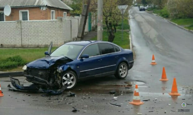 На Краснодарской в ДТП с участием таксиста пострадала женщина (фото)