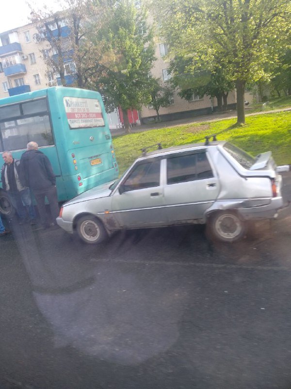 ДТП с маршруткой в Харькове: пострадала женщина