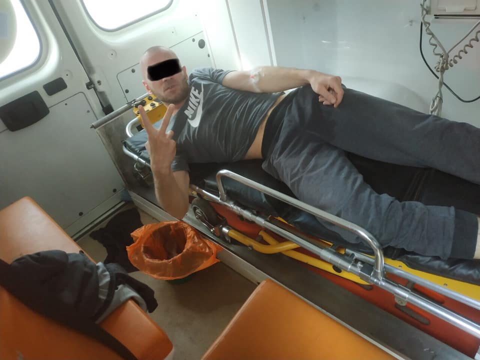 В Харькове пациент набросился на медиков