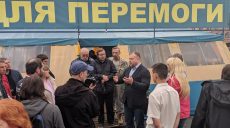 Полиция взяла под круглосуточную охрану палатку на площади Свободы – вице-губернатор (фото, видео)