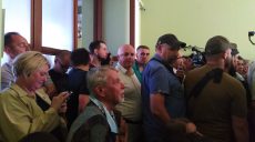 Волонтерская палатка в центре Харькова: суд рассматривает апелляцию горсовета (фото, видео)